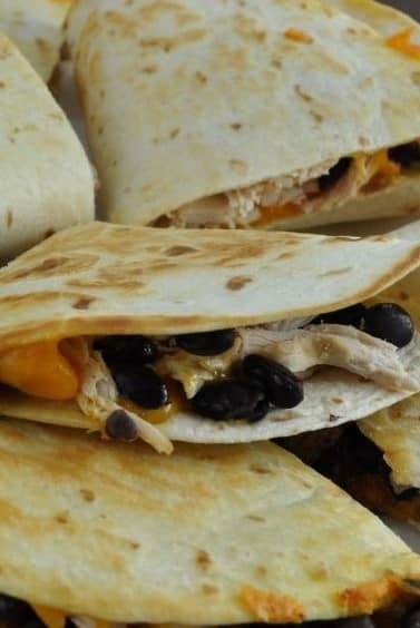 https://www.foodandlifepath.com/wp-content/uploads/2023/01/Quesadilla-blackstone-griddle-pin.jpg